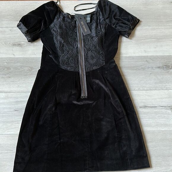 Rachel‎ Zoe Black Velvet Lace-Back Puff Sleeve Mini Dress Black Size 8 NWT - Picture 9 of 12
